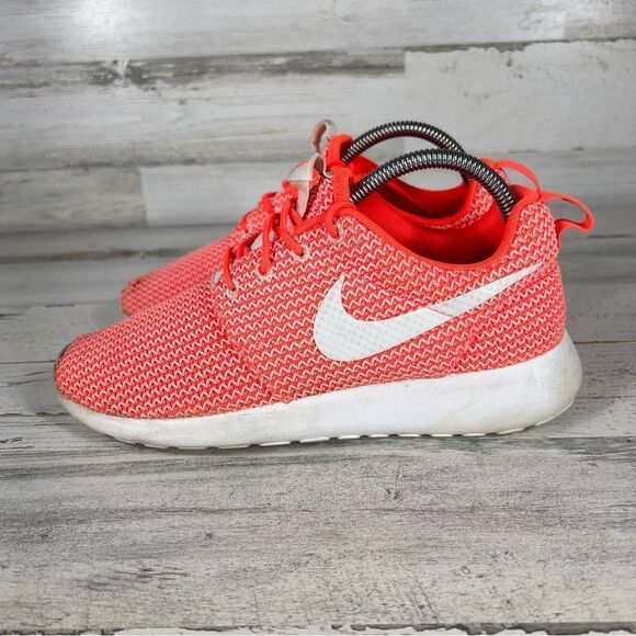 One roshe special edition‎ Womens 8 - Picture 2 of 7